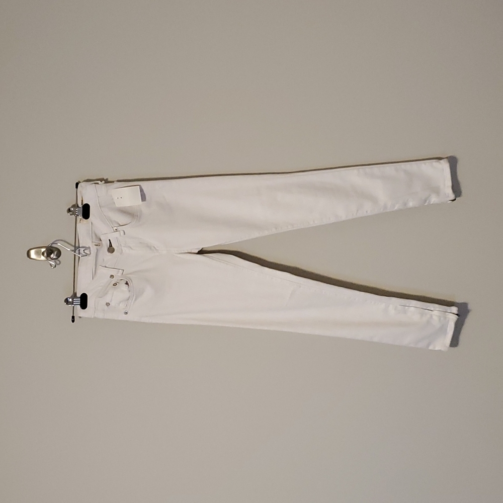 2/$50 Rag & Bone Zipper Capri Jeans